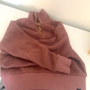 PINK zip up sweater hoodie with a gold zipper